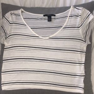 Cropped Forever 21 V-Neck Stripped T-Shirt